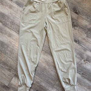 HALARA Light Tan Jogger Pants
